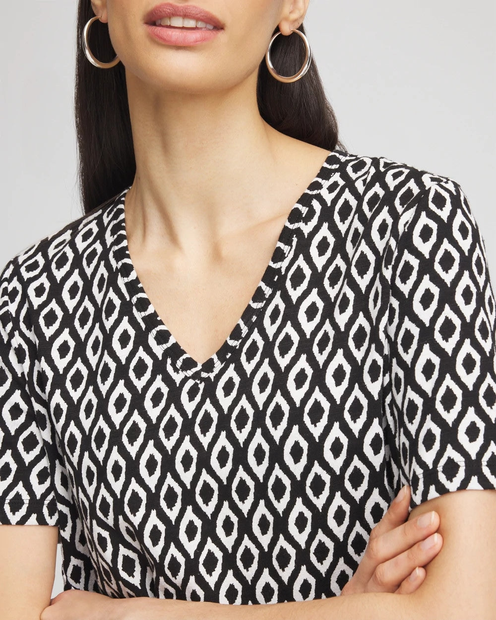 Chico's Sale - Graphic Slub V-Neck Tee Black