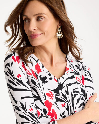 Chico's Latest - Cotton Stretch 3/4 Sleeve Floral Tee Black