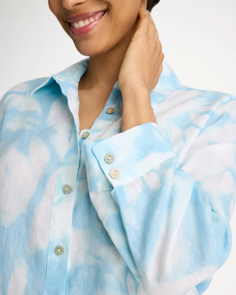 Chico's Quality - Tie-Dye No Iron Linen Shirt Blue Haven