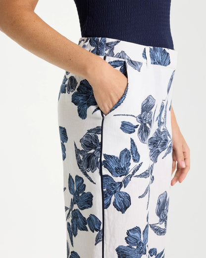 Chico's New - Piped Linen Fly Front Pants Passport Blue