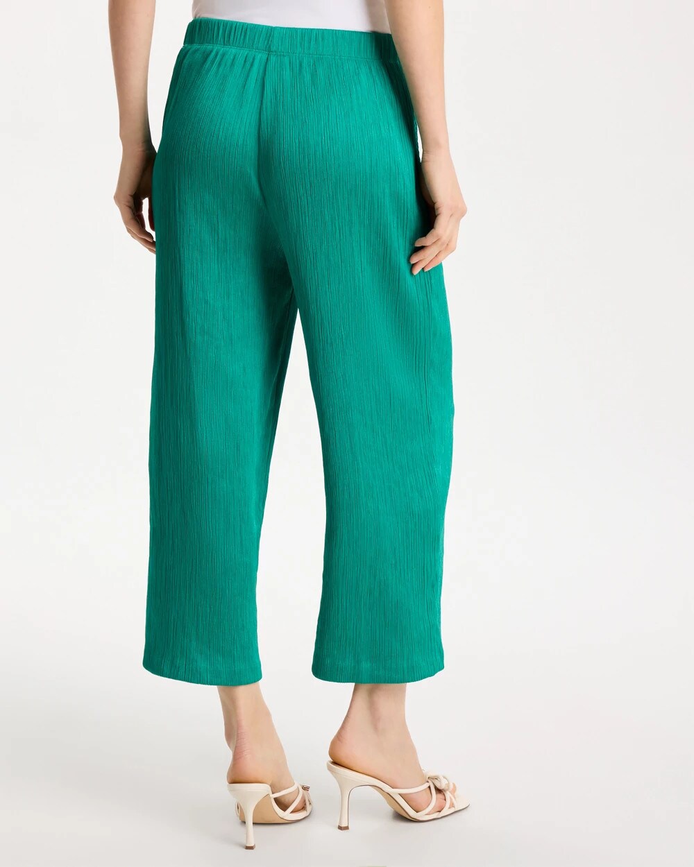 Chico's Classic - Petite Travelers™ Crinkle Textured Crop Pants Topanga Green