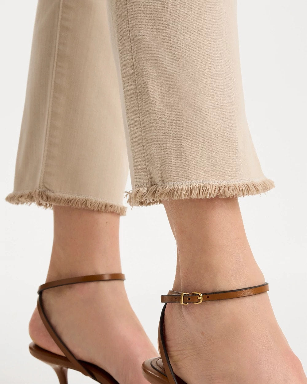 Chico's Everyday - Girlfriend Slim Frayed Crop Jeans Smokey Taupe