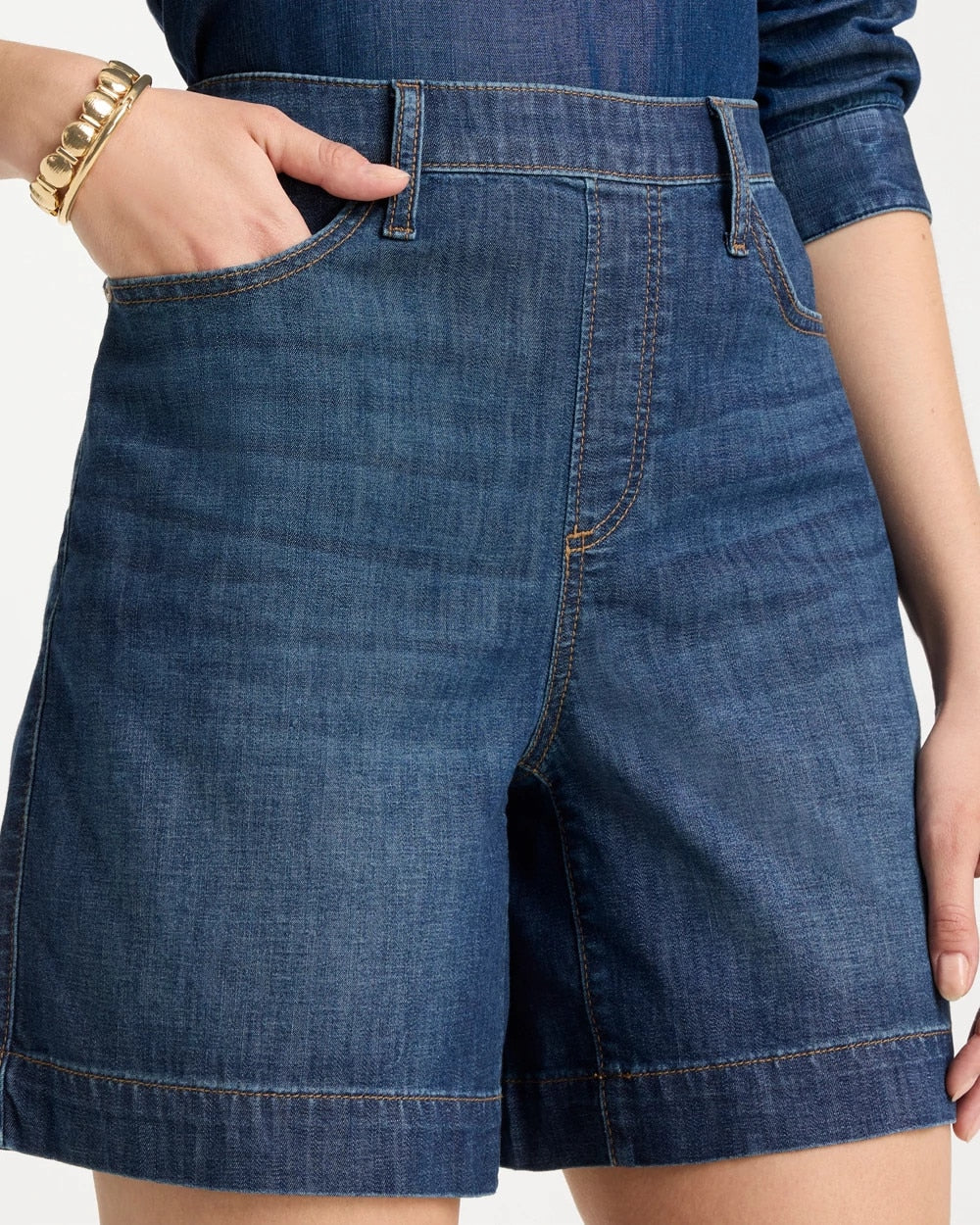 Chico's Classic - Lightweight Jean Shorts Solana Indigo