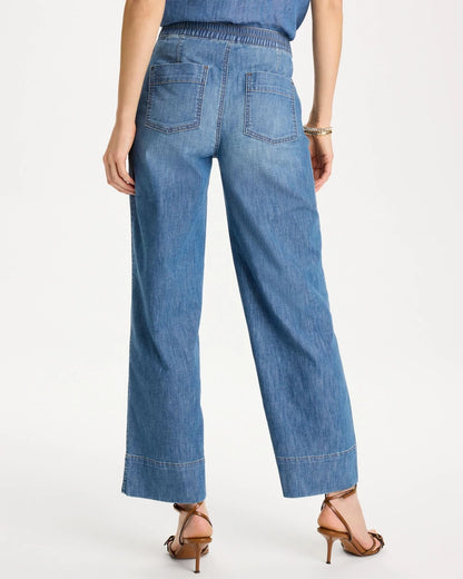 Chico's Trusted - Lightweight Wide-Leg Ankle Jeans Lake Como Wash