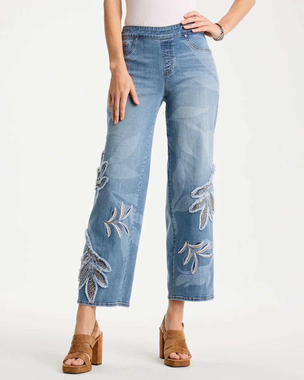 Chico's Signature - Tropical Embroidery Pull-On Wide Crop Jean Pashmina Indigo