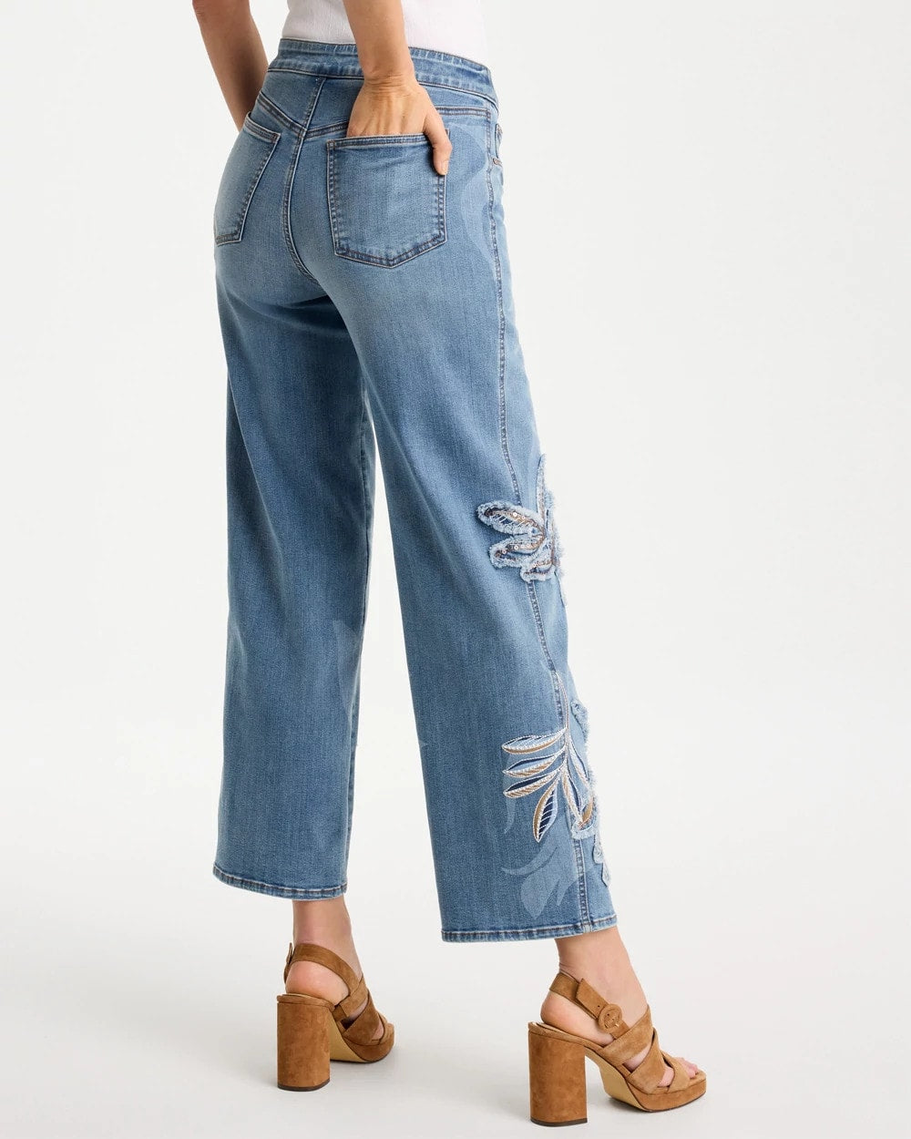 Chico's Signature - Tropical Embroidery Pull-On Wide Crop Jean Pashmina Indigo