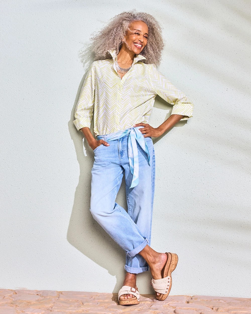 Chico's Exclusive - Relaxed Boyfriend Rolled Hem Jean Bahama Indigo