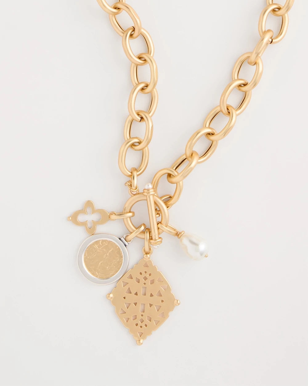 Chico's Quality - Toggle Cameo Charm Necklace Gold