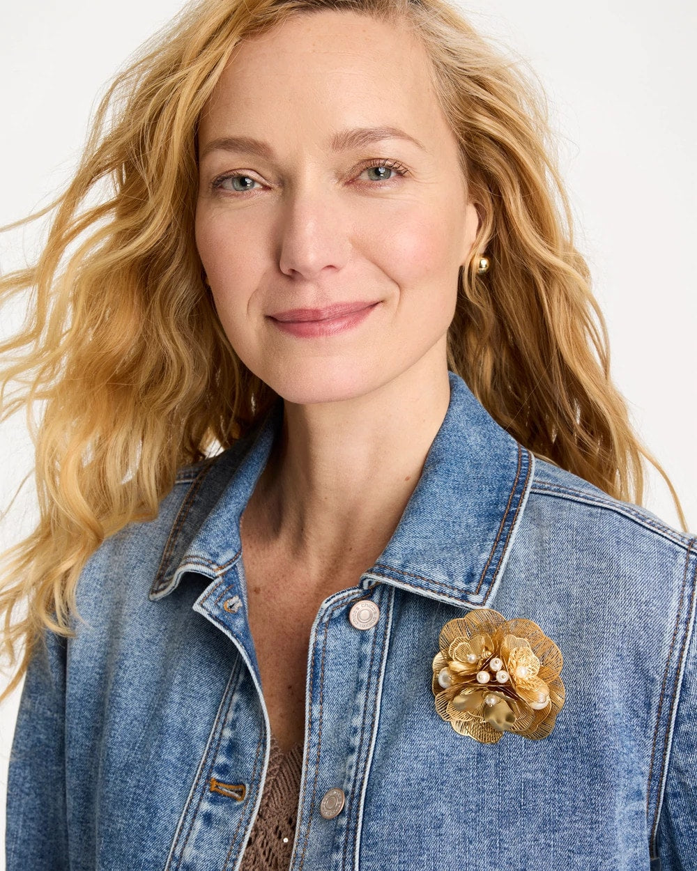 Chico's Essential - Filigree Flower Brooch Gold