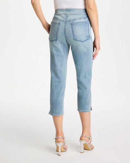 Chico's Trusted - Pull-On Capri Jeans Printemps Indigo