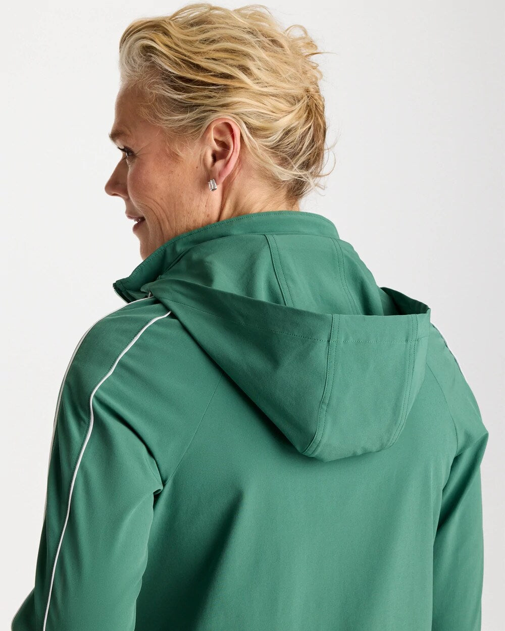 Chico's Quality - Zenergy® UPF Piping Anorak Jacket Water Lily Green