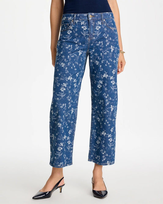 Chico's Top Pick - Girlfriend Wide Floral Crop Jean Indigo