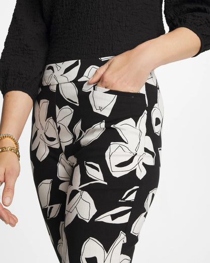 Chico's Smart Buy - Blooms Brigitte™ Slim Pull-On Ankle Pants Black
