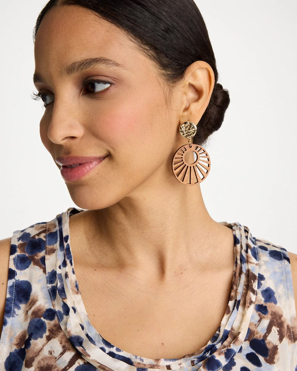 Chico's Value - Wood Carved Sun Drop Earrings Brown