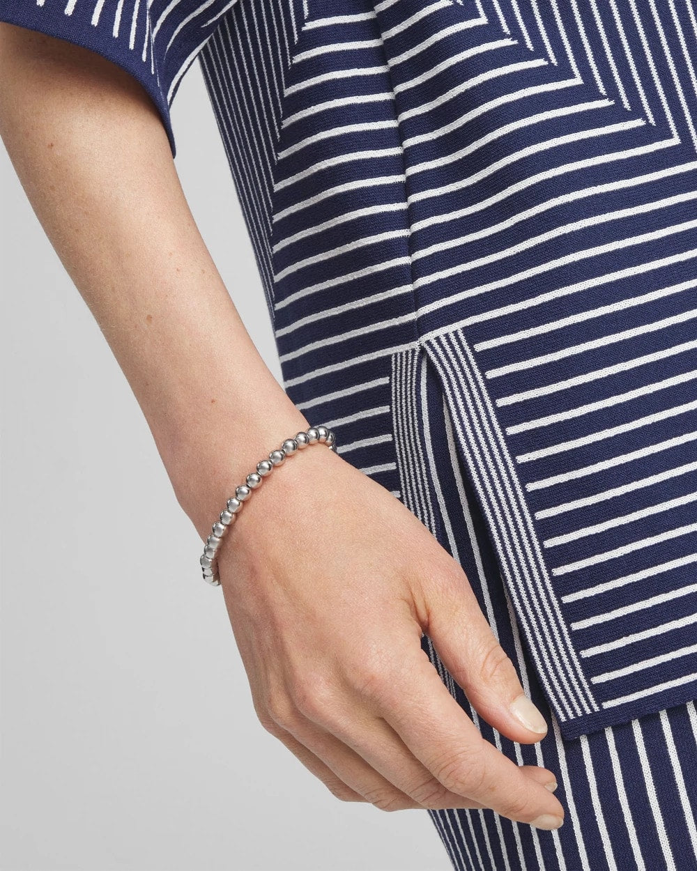 Chico's Premium - Small Beaded Silver Tone Stretch Bracelet Silver