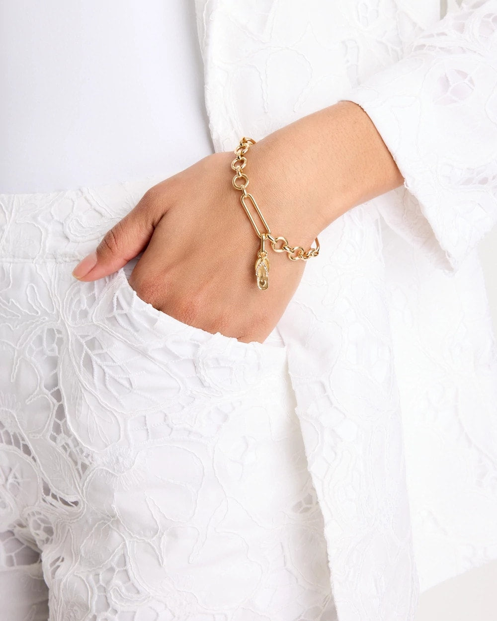 Chico's Special Offer - Flip Flop Charm Gold