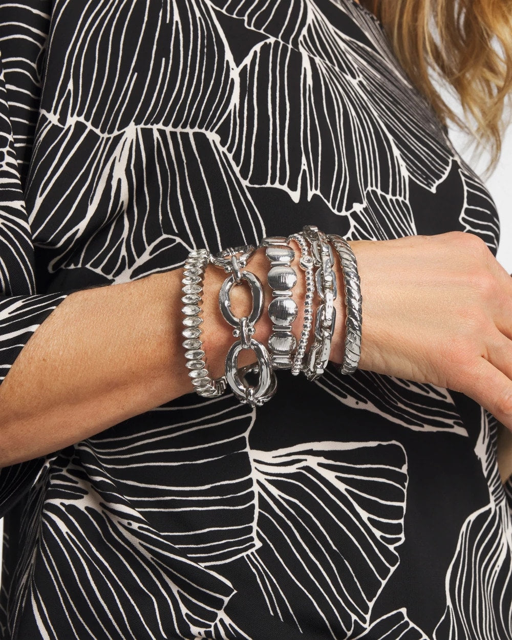 Chico's Essential - Open Link Toggle Bracelet Silver