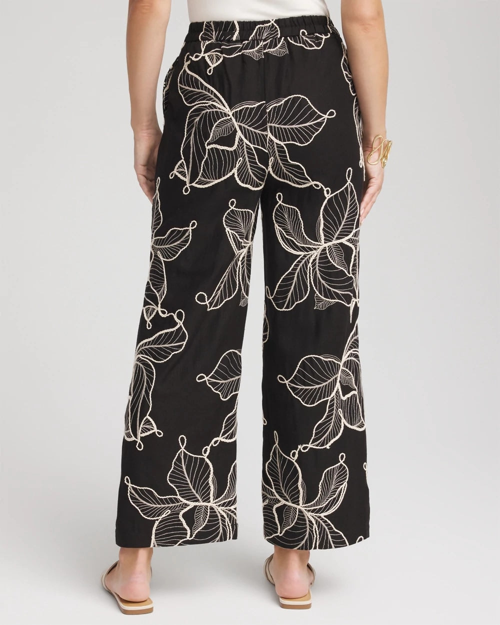 Chico's Signature - Embroidered Wide-Leg Cropped Pants Black