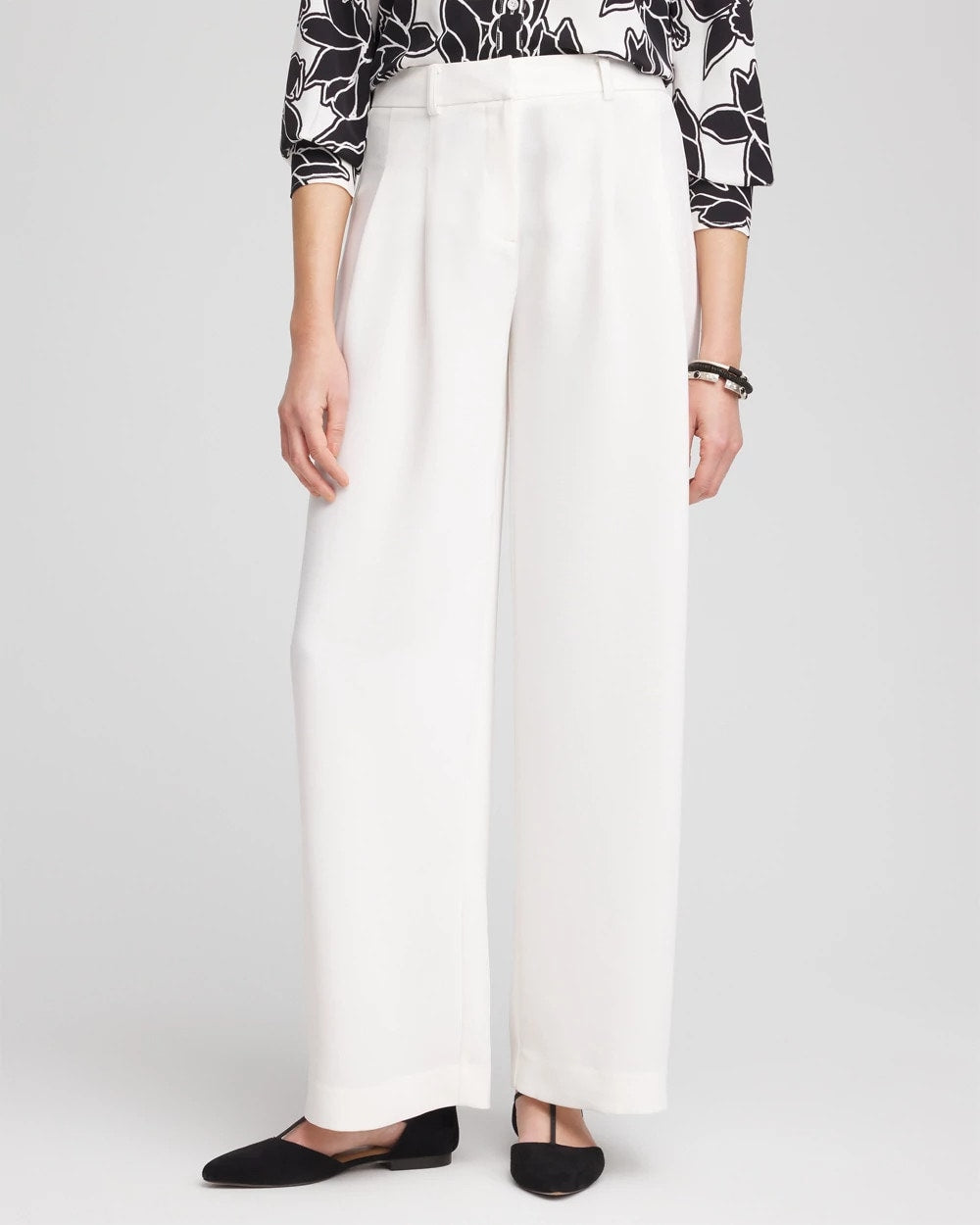 Chico's Great Value - Crepe Pleated Relaxed Pants Ecru