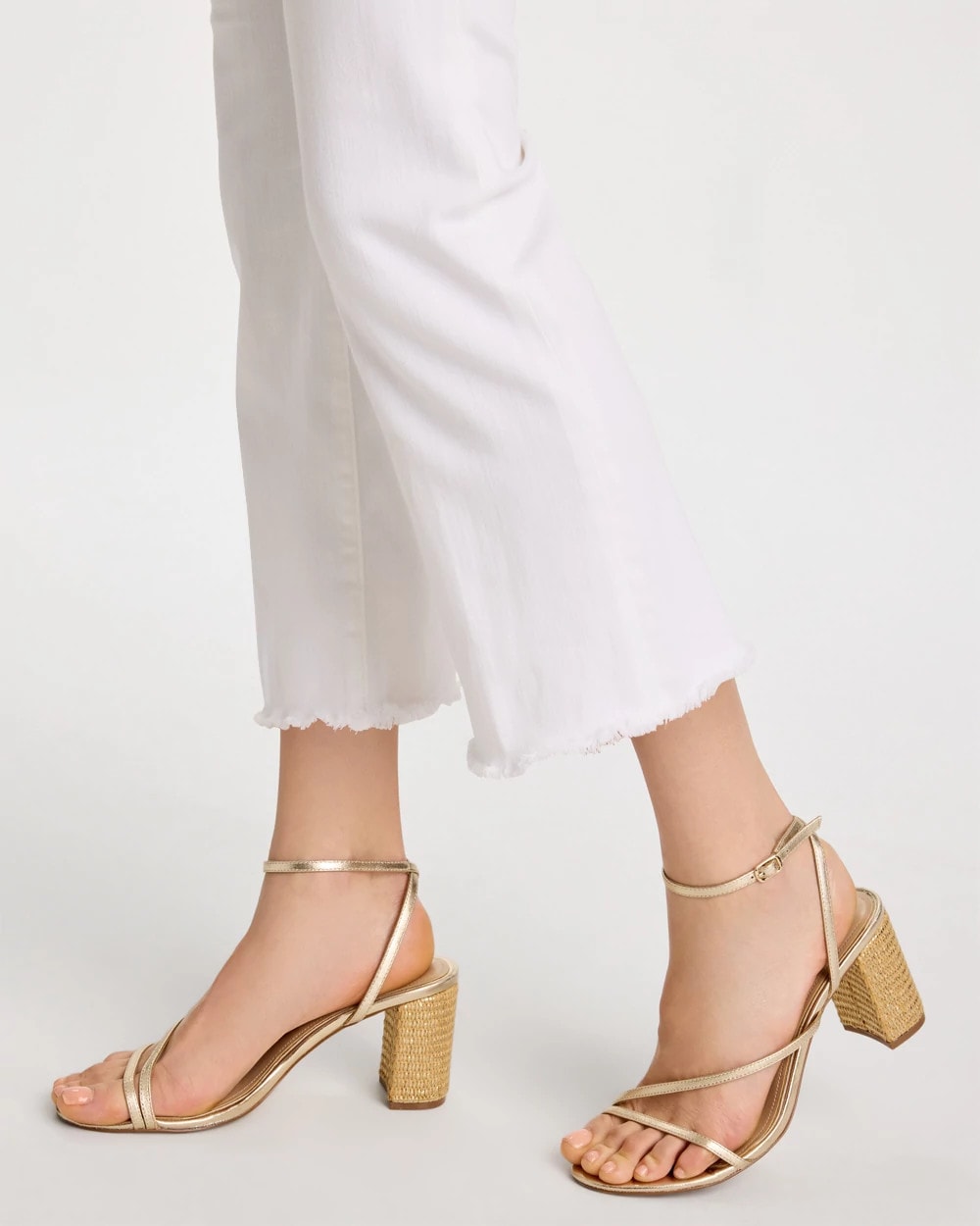 Chico's Deals - Petite No Stain Girlfriend Fray Hem Kick Flare Jeans Alabaster