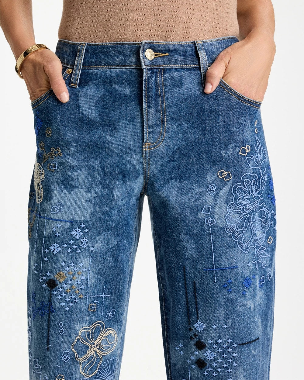 Chico's Trusted - Relaxed Embroidered Boyfriend Jean Daphne Indigo