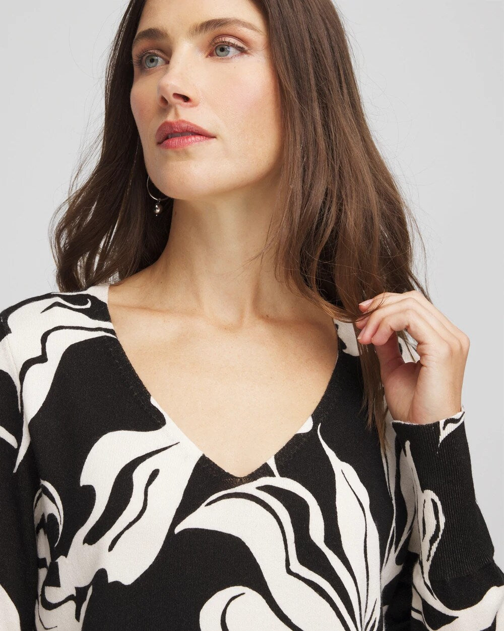 Chico's Popular - Ella Printed V-Neck Sweater Black
