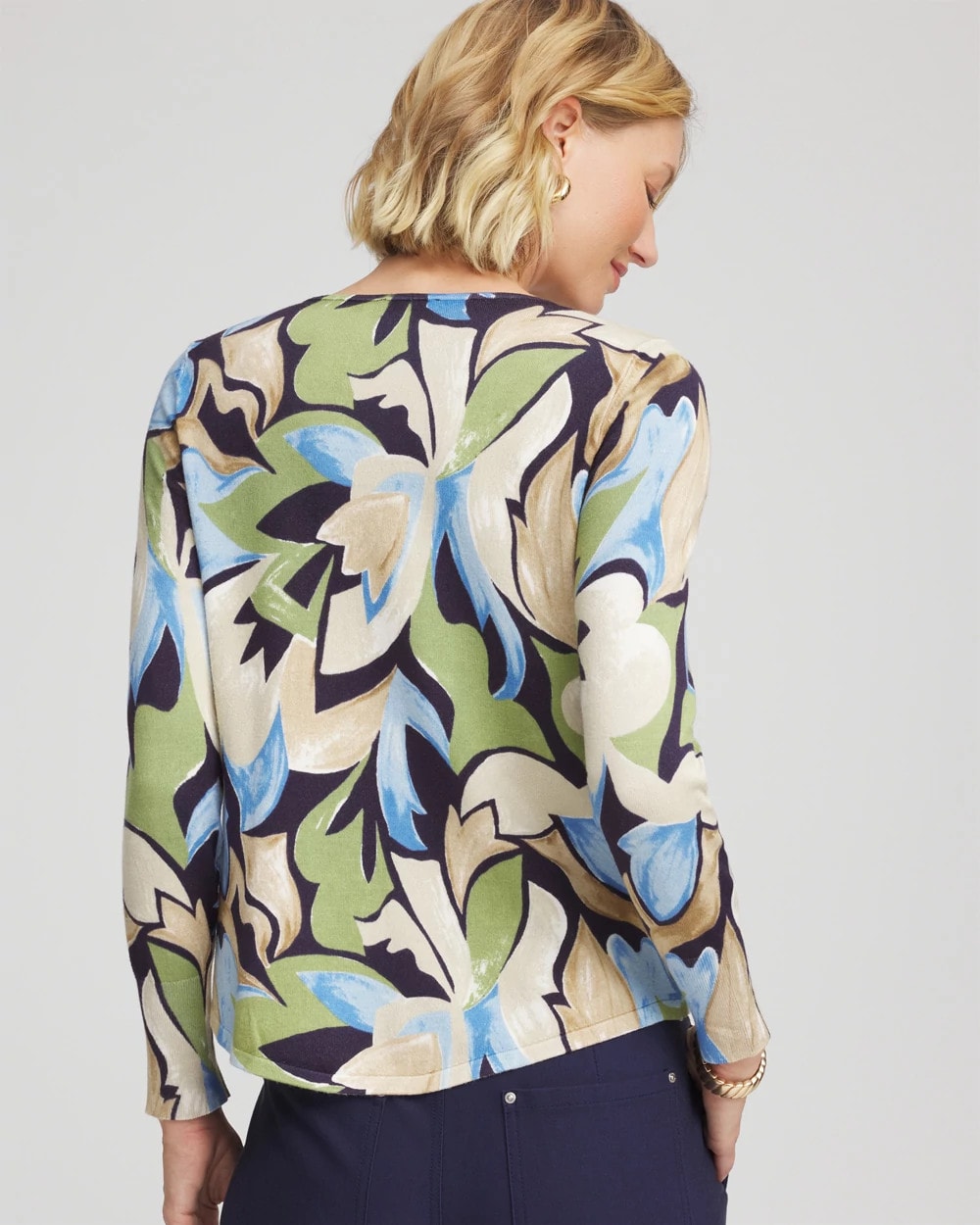 Chico's Classic - Ella Bloom V-Neck Pullover Sweater Passport Blue