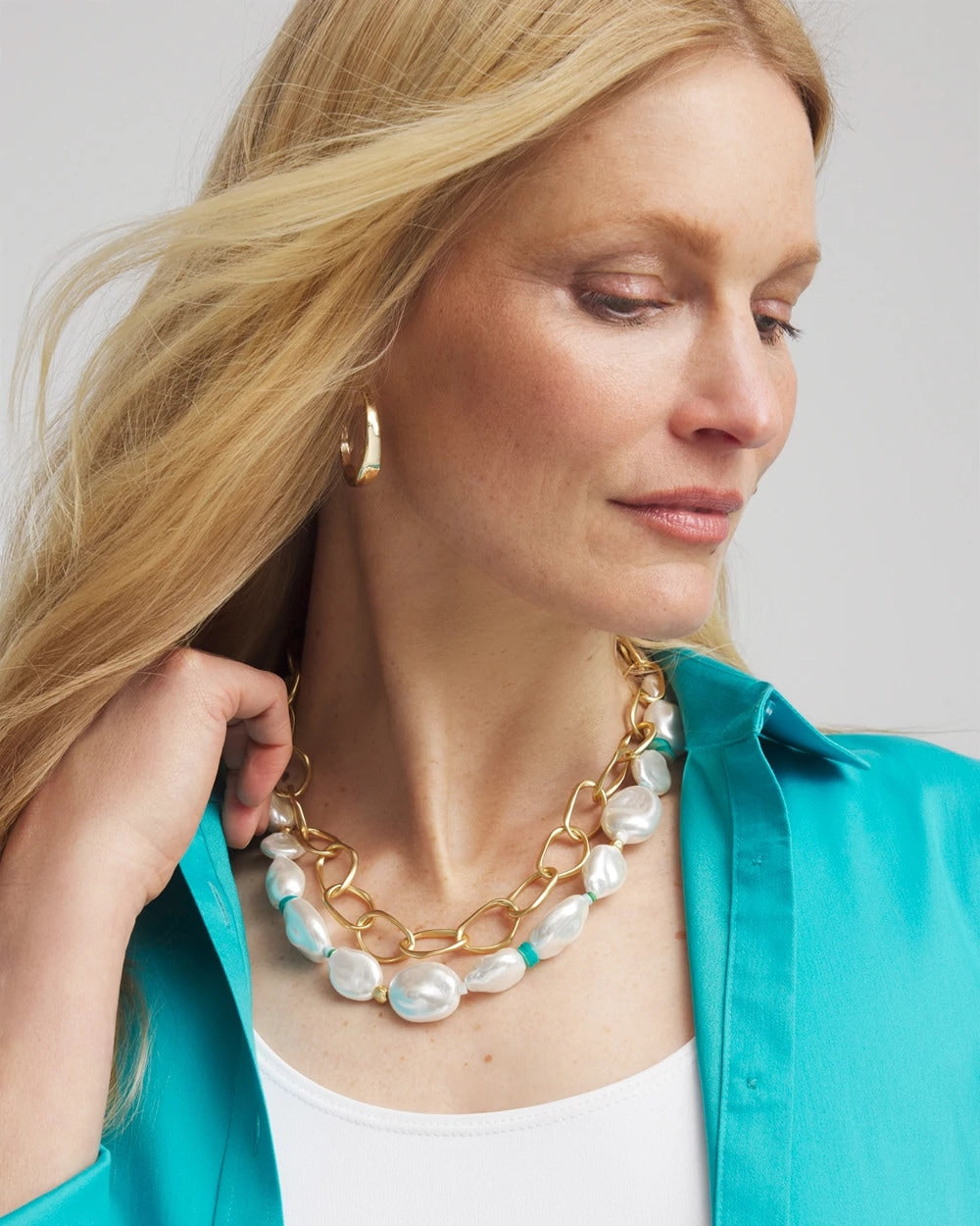 Chico's Premium - Pearlescent Goldtone Collar Necklace Pearl