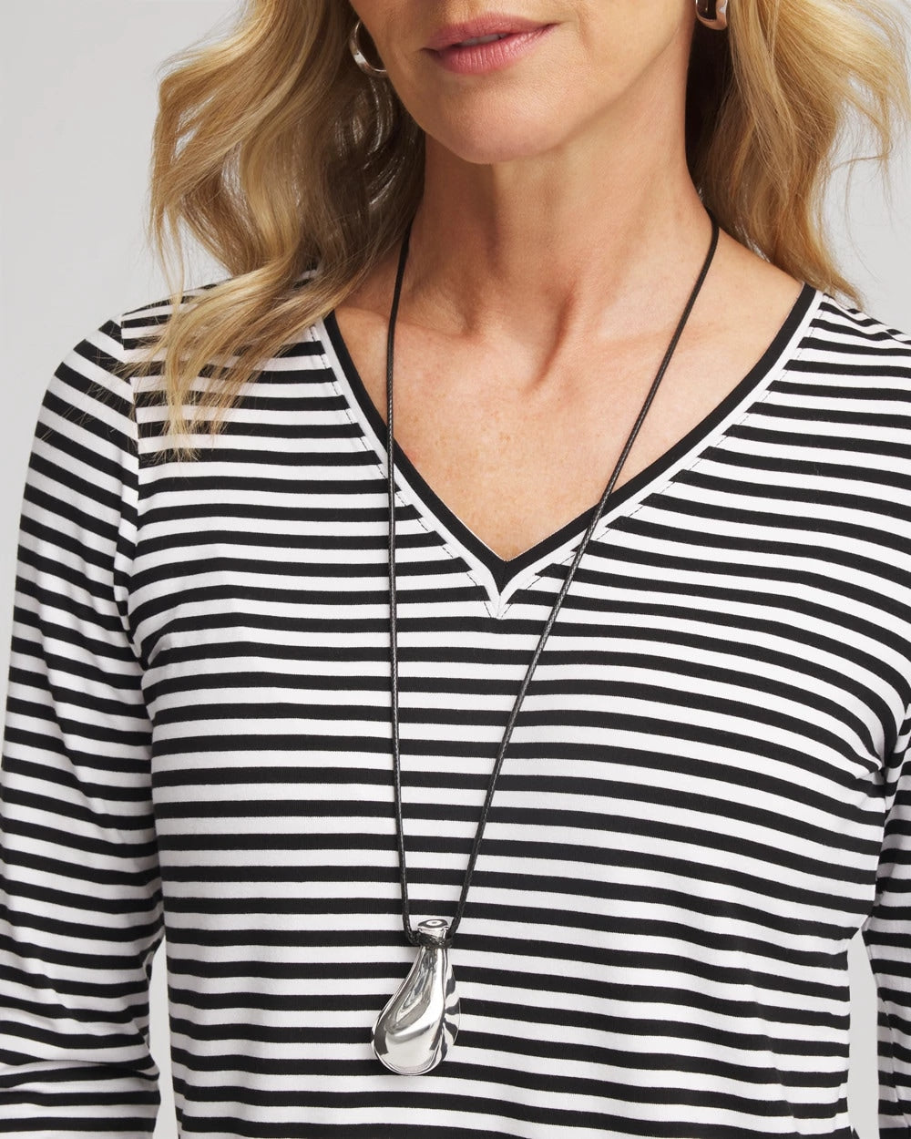 Chico's Popular - Silvertone Adjustable Pendant Necklace Mixed Metals
