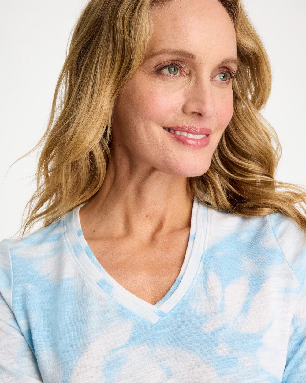 Chico's Quality - Tie-Dye Palm Cotton Slub V-Neck Tee Blue Haven