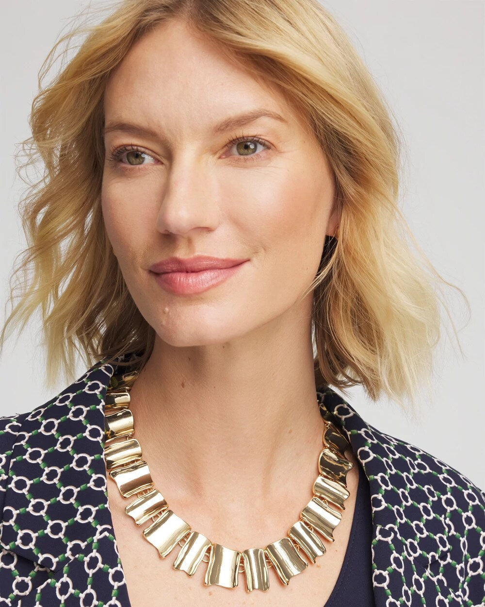 Chico's Essential - Gold Wave Collar Necklace Gold