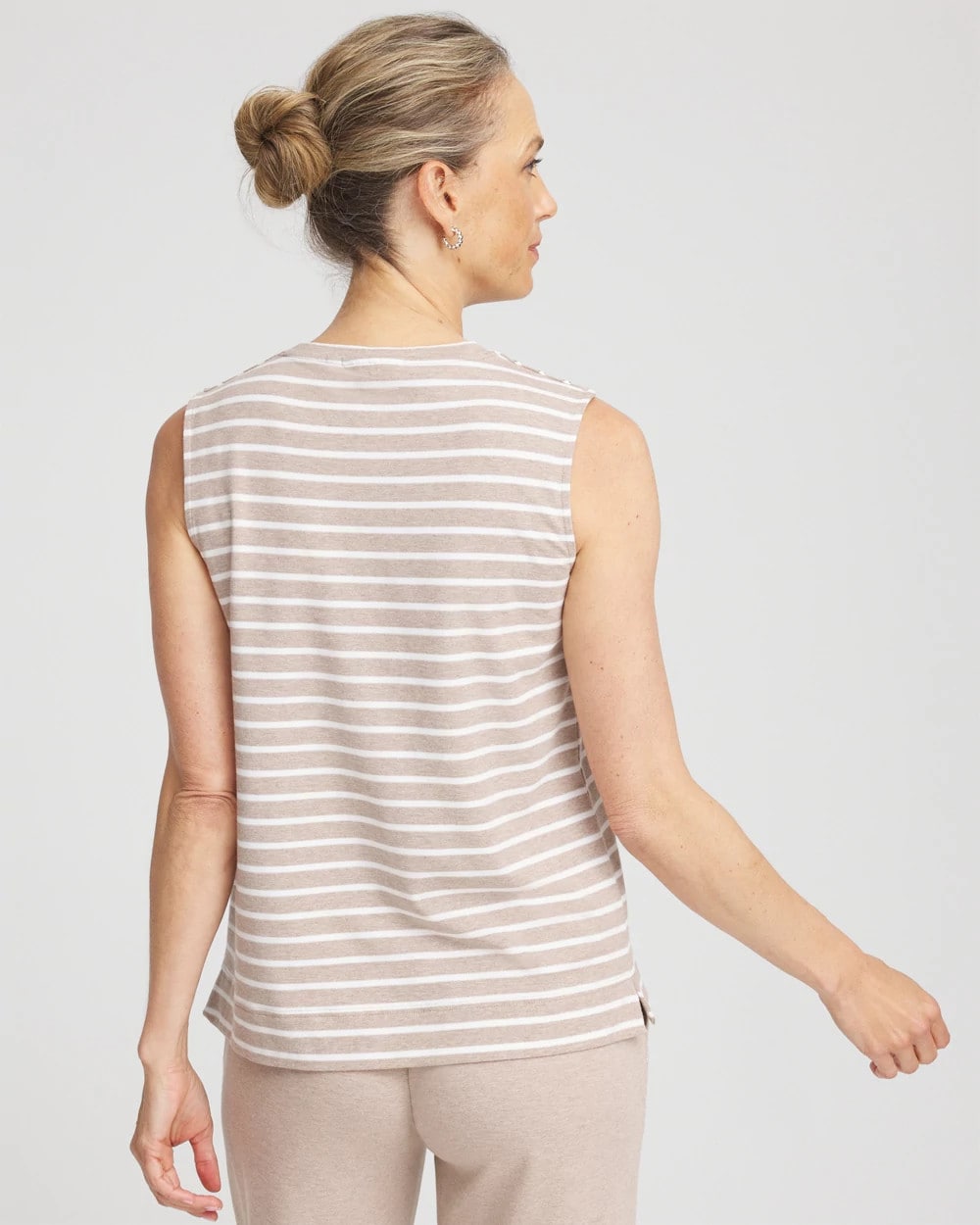 Chico's Exclusive - Zenergy® UPF Sleeveless Metallic-Striped Tank Light Taupe Heather