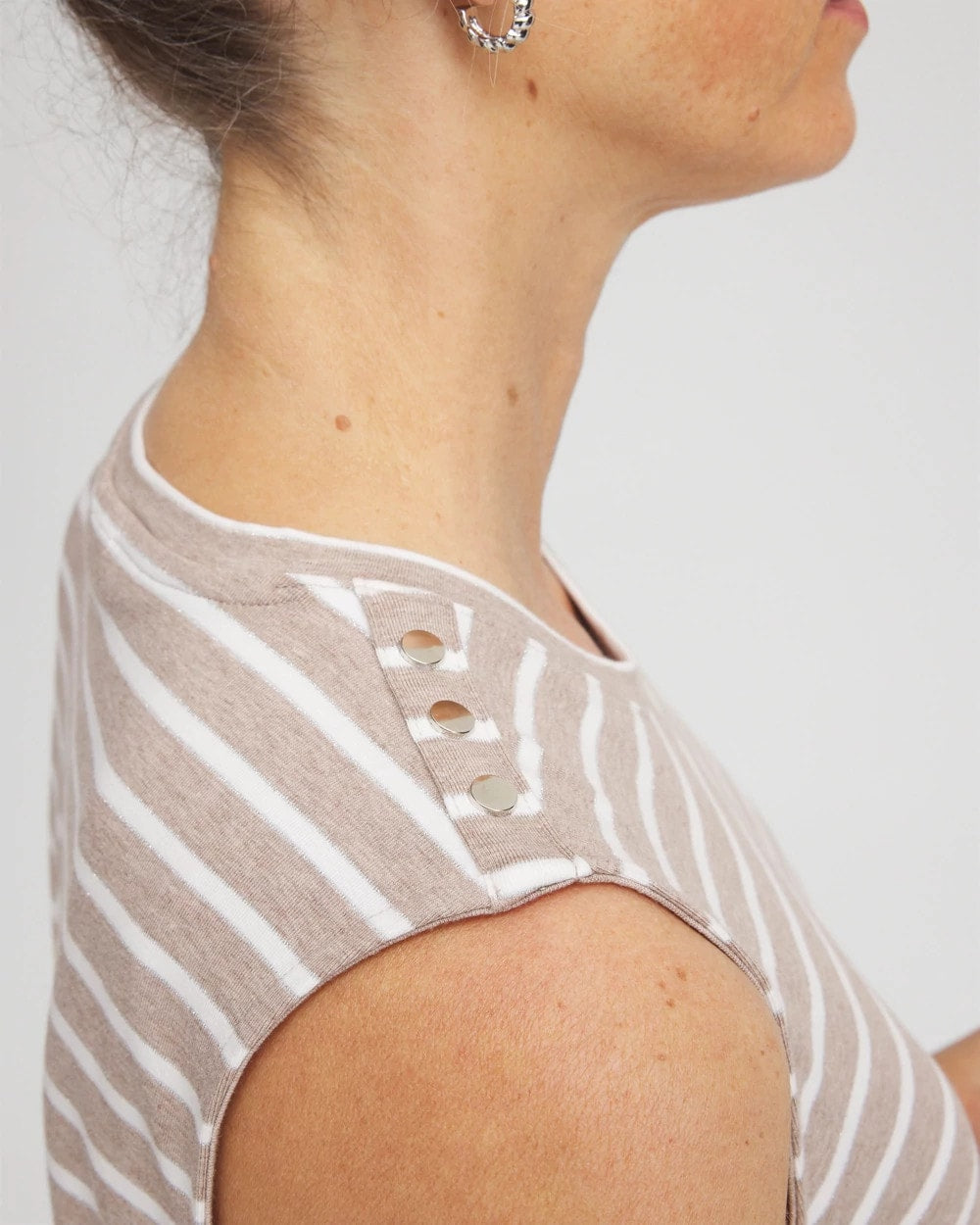 Chico's Exclusive - Zenergy® UPF Sleeveless Metallic-Striped Tank Light Taupe Heather