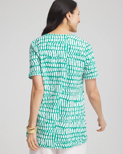 Chico's Exclusive - Tropical Short Sleeve Forward-Seam Tee Eden Green