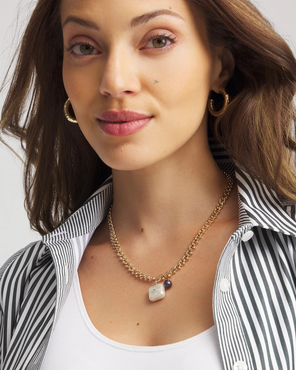 Chico's Quality - Freshwater Pearl Pendant Necklace Gold
